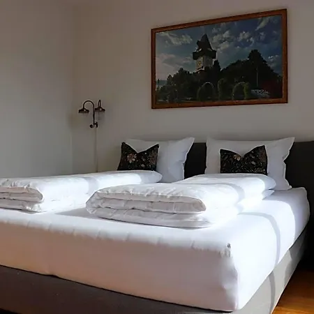Hotel Lend-platzl 4*